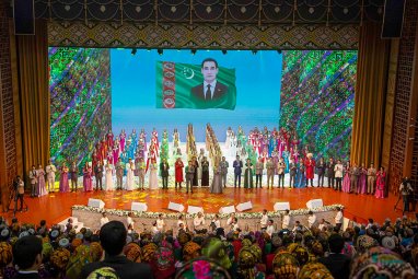 Mukamlar köşgünde konsert berildi